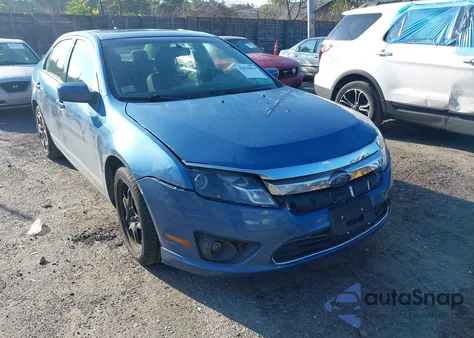2010 Ford Fusion Se z USA, uszkodzony, nr VIN 3FAHP0HAXAR233452
